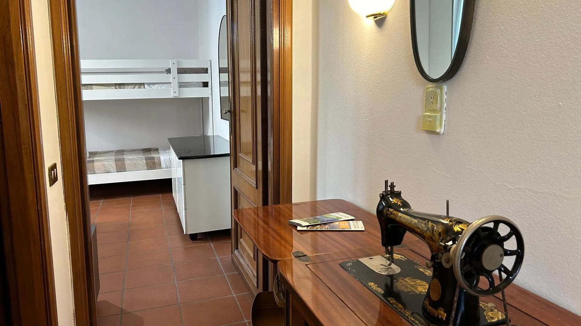 Apartament Traveler'S Retreat In Lecco Włochy