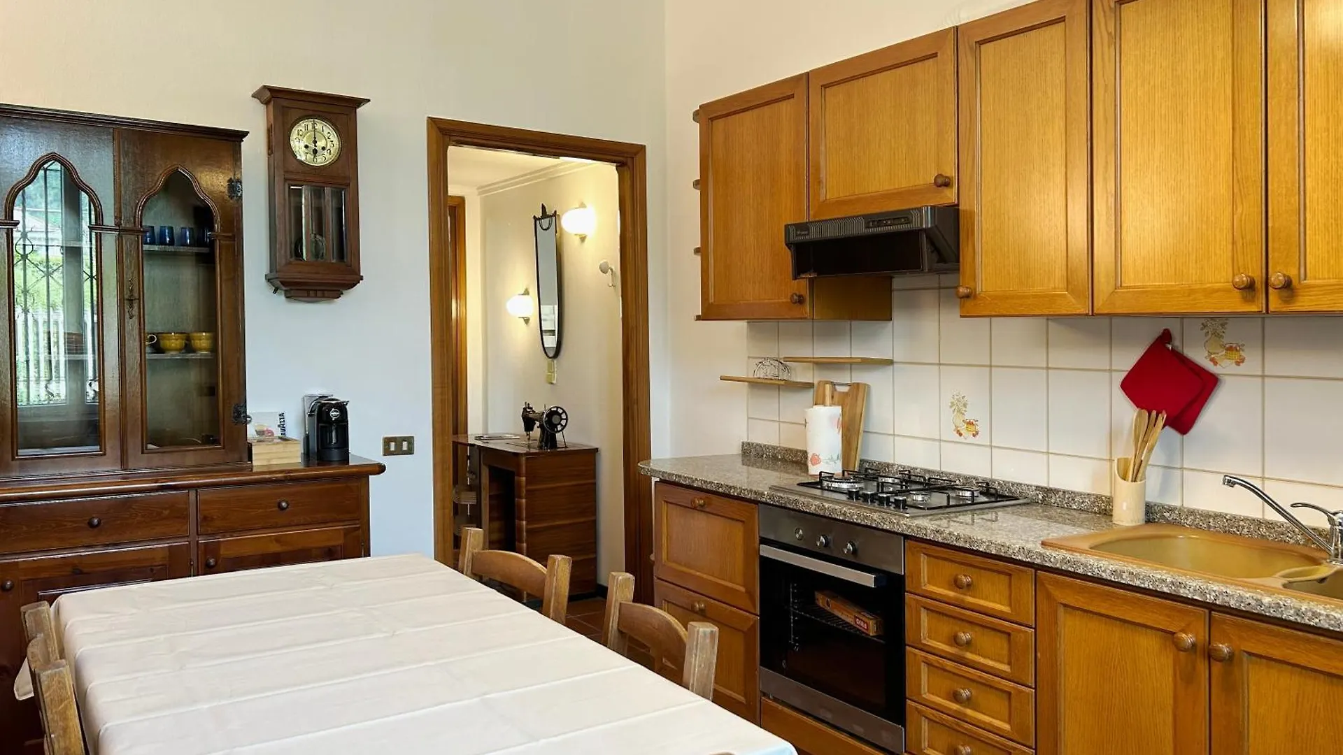 Apartament Traveler'S Retreat In Lecco
