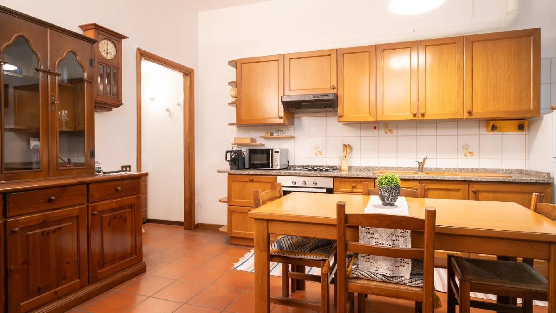 Traveler'S Retreat In Lecco Apartment