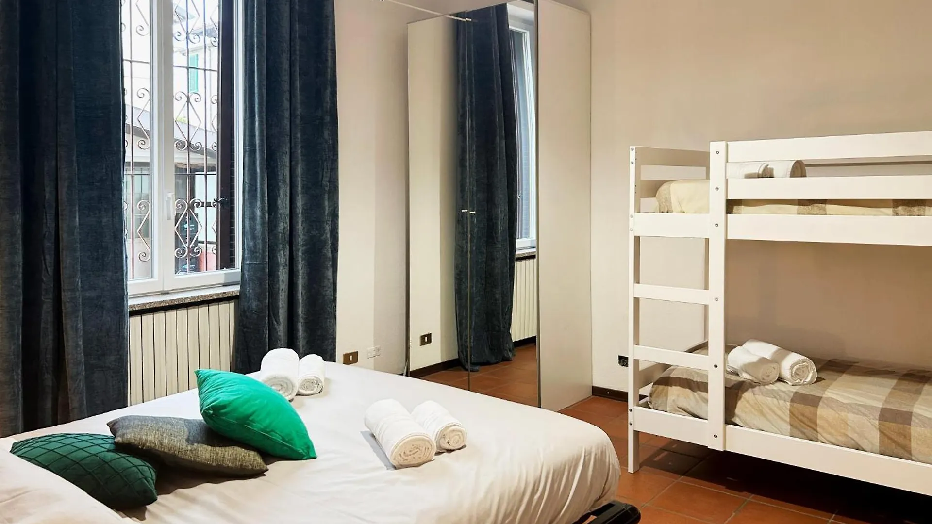 Traveler'S Retreat In Lecco Apartment